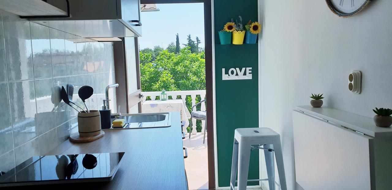 Apartment Tezak Kukci 외부 사진